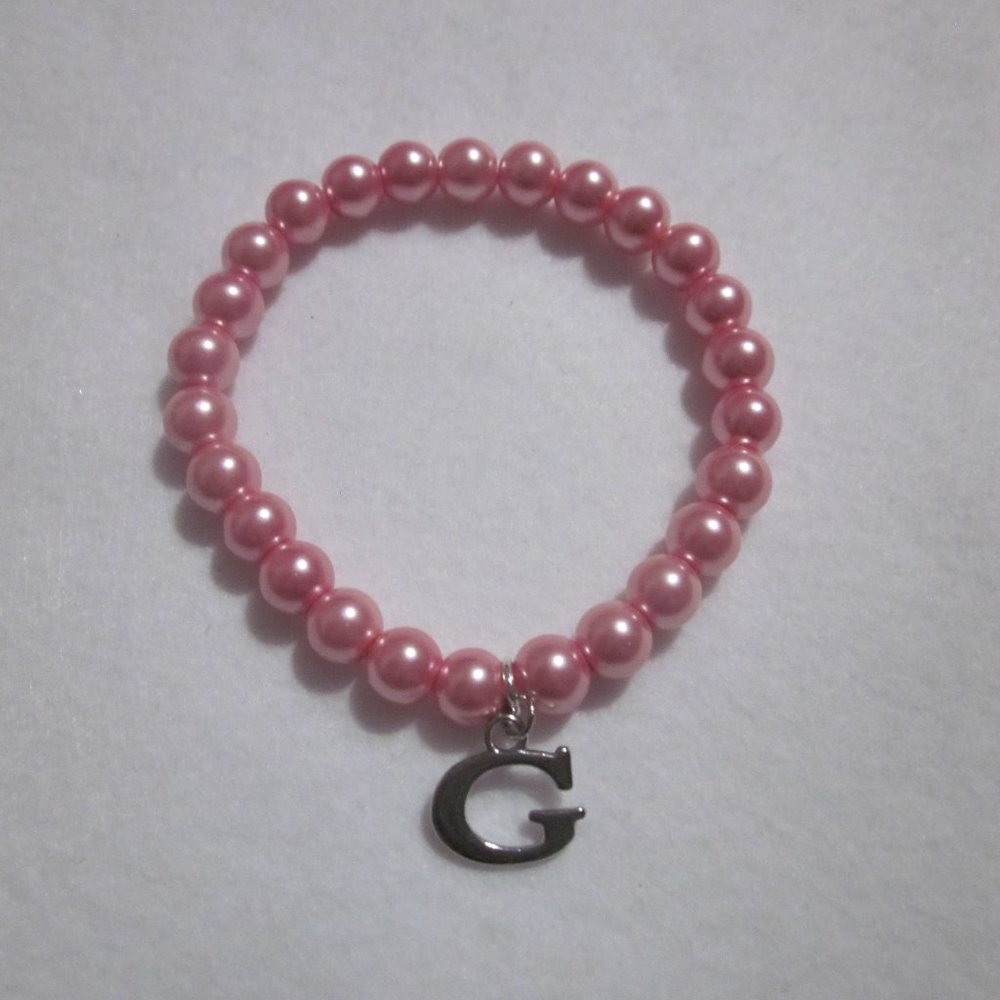 Pink Initial G Charm Bracelet.